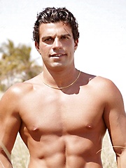 Athletic latin dude posing outdoor