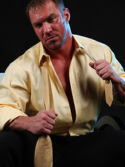 Hardcore muscle icon Caesar