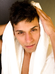 Guest Star Eurasian boy Aladin jerk off