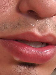 Beauty str8 guy in first solo video