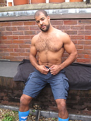 Roman arrived from the gym ready for his solo action