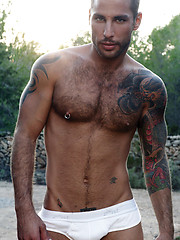 Gay pornstars have outdoor thrreesome at Ibiza