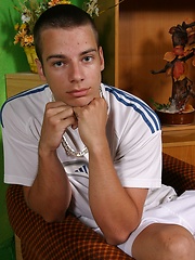 Cute european jock jacking off