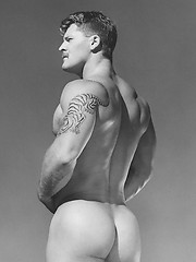 Guys from 70`s in erotic photos