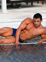 Hot muscle latin hunk Macho Nacho