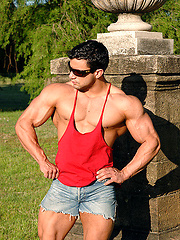Hot brunette Nacho posing outdoor