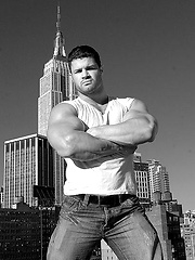 Really hot muscleman Kurt Beckmann