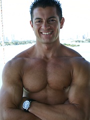 Beefy latin hunk loves posing