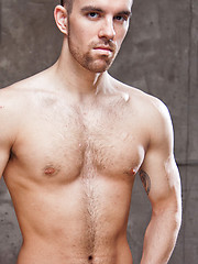 Gay porn actor Vito Gallo bangs Dylan Hausers ass