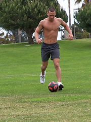 Naked jock Elijah showing his amazing body