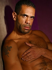 Beefy latin dad undress his leather pants