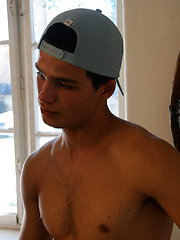 These two Euro twinks are orally fixated to the point