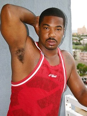 Black daddy oiled his hot brown chest