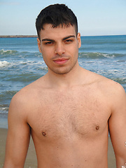 Italian pornstar and his on-and-off Sicilian boyfriend get it on