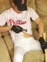 Athletic stud London Sawyer jerks off after baseball game.