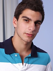 Sexy Maxim Moira busts a nut over his hard stomach.