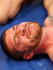 Jeff Stronger And Robin Fanteria SMACK DOWN!