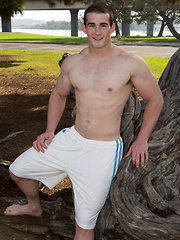 Beefy american jock Neal