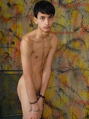 18 Twinks in Hot Action