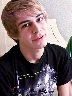 gay model Kyle Ross